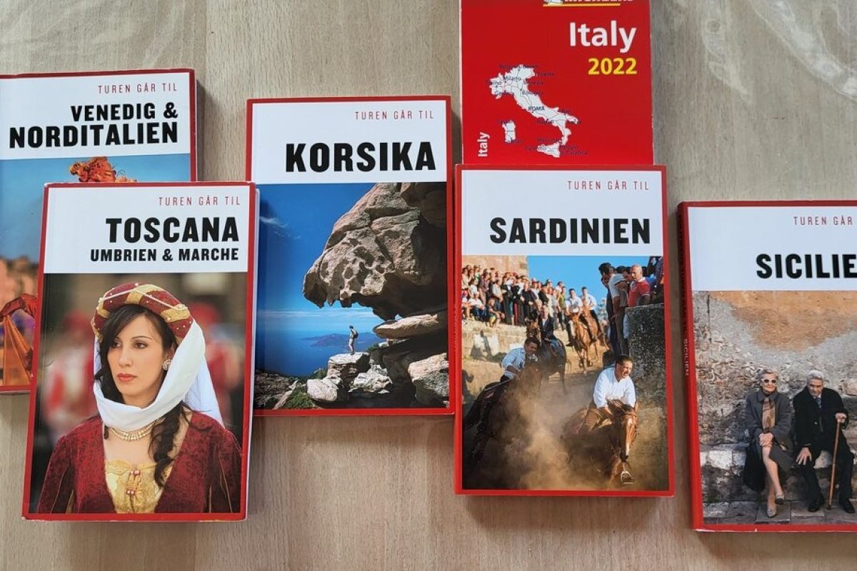 Rejsebøger til sommerens MC tur til Italien
